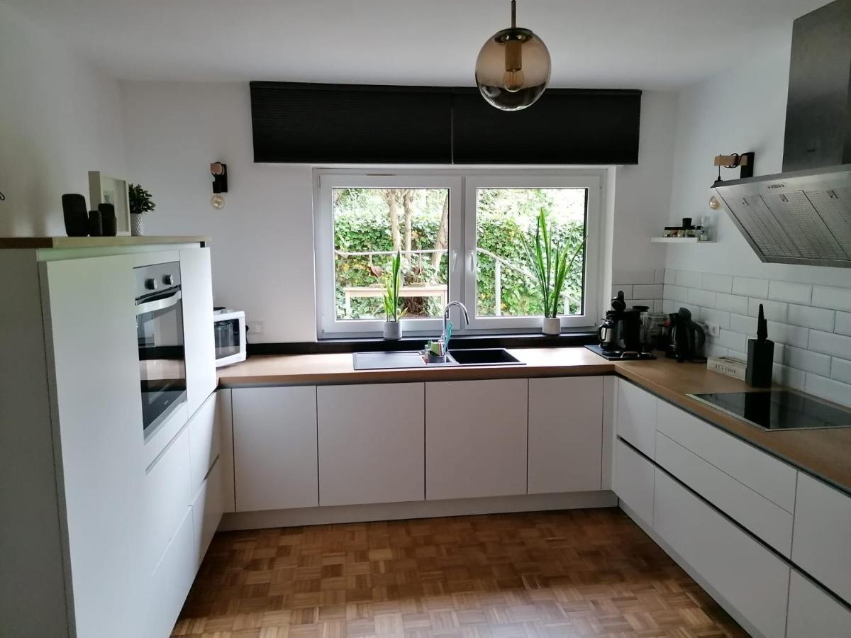 Moderne Familienfreundliche Wohnung Am Waldrand Von Pruem Mit Terrasse Kültér fotó