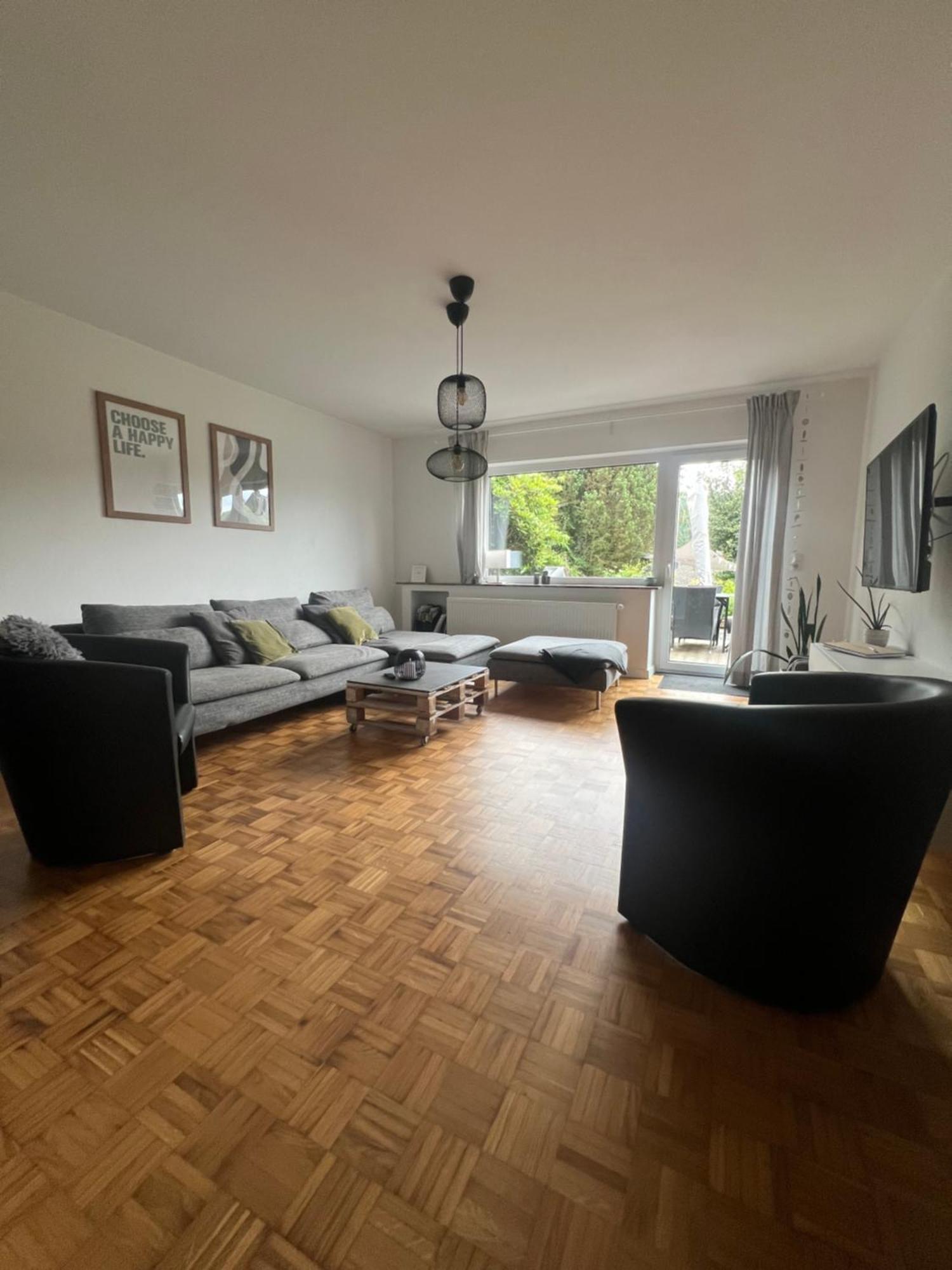 Moderne Familienfreundliche Wohnung Am Waldrand Von Pruem Mit Terrasse Kültér fotó